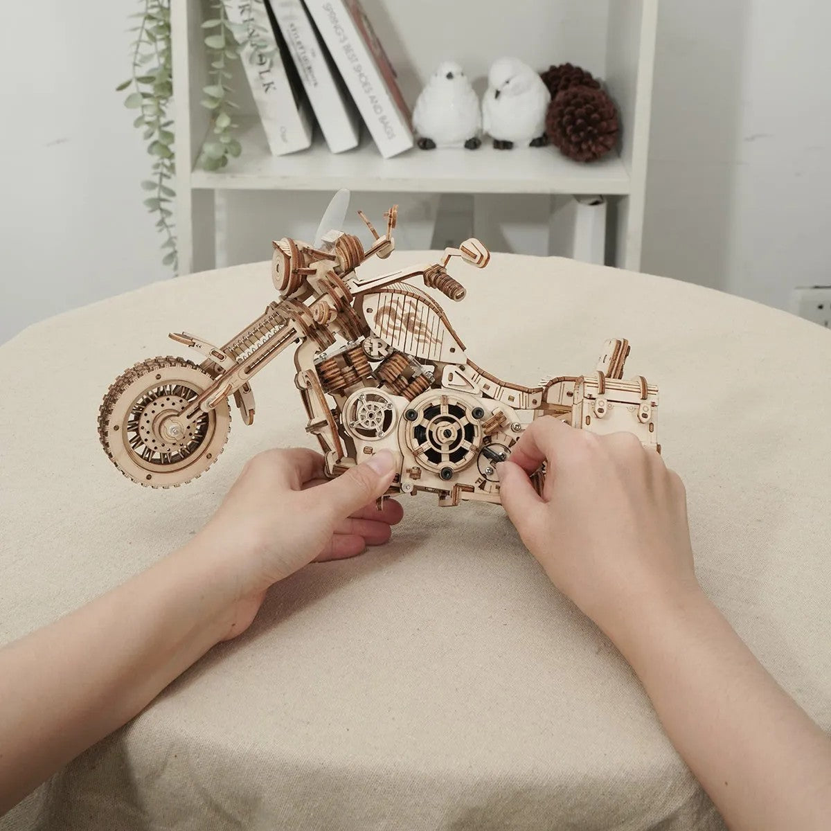 Maquette de Moto en Bois 3D