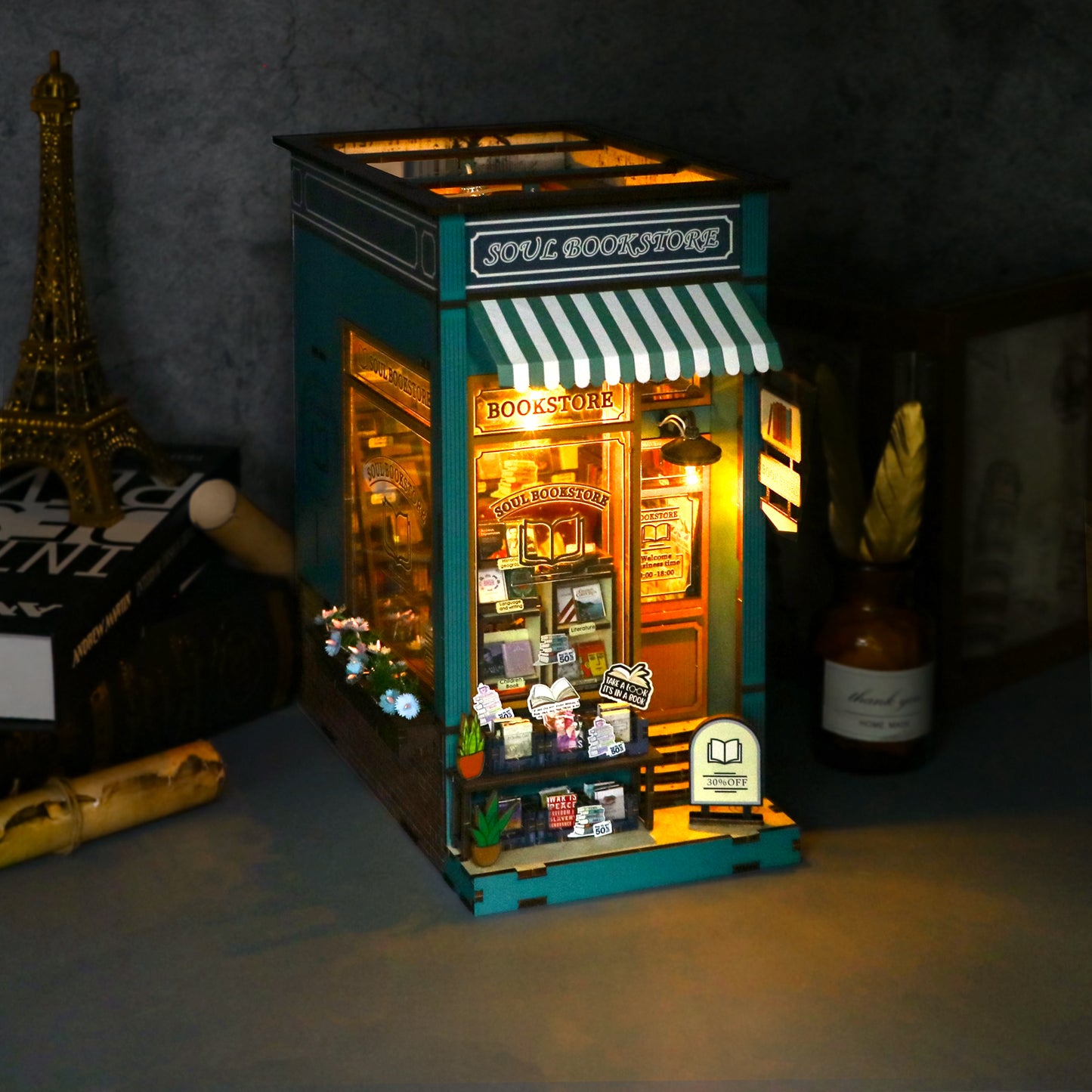 Bibliothèque Miniature Enchantée – Un Coin de Lecture Magique