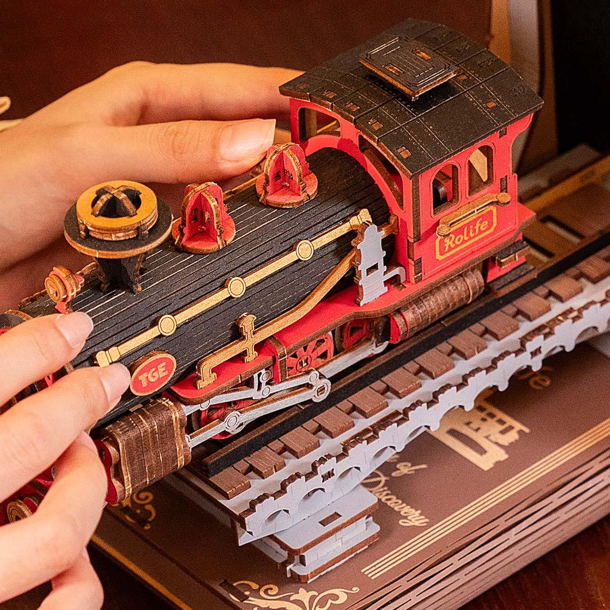 Train d’Époque – Serre-livre en bois 3D