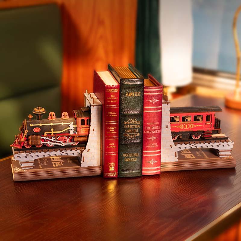 Train d’Époque – Serre-livre en bois 3D