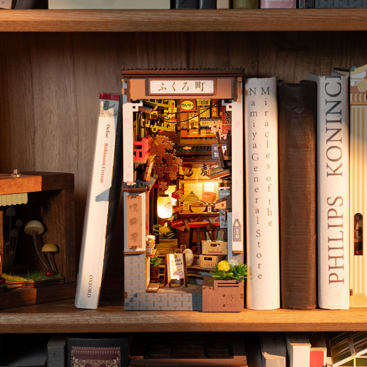 Allée Sakura – Serre-Livre en Bois 3D