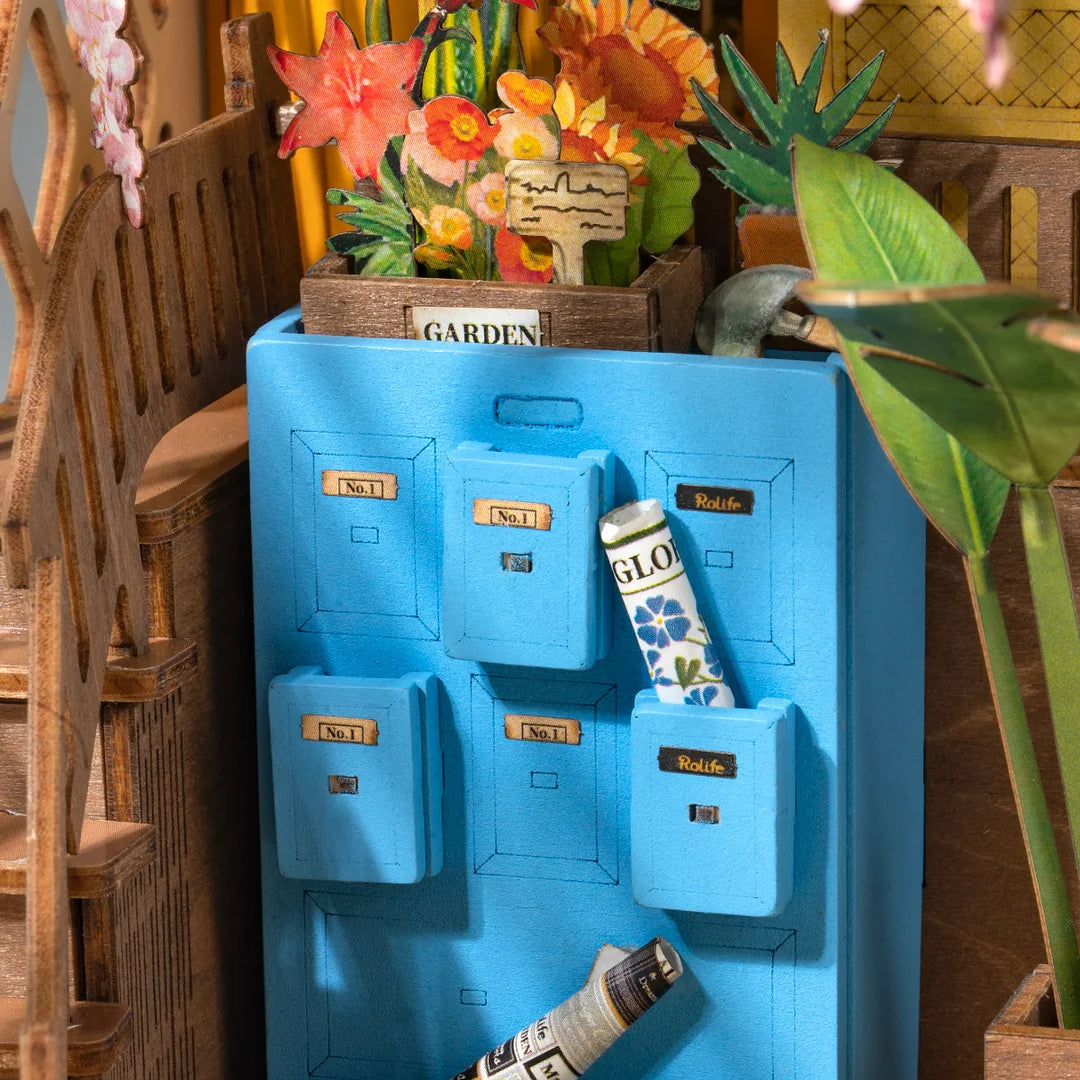Jardin miniature – Serre livre en bois 3D
