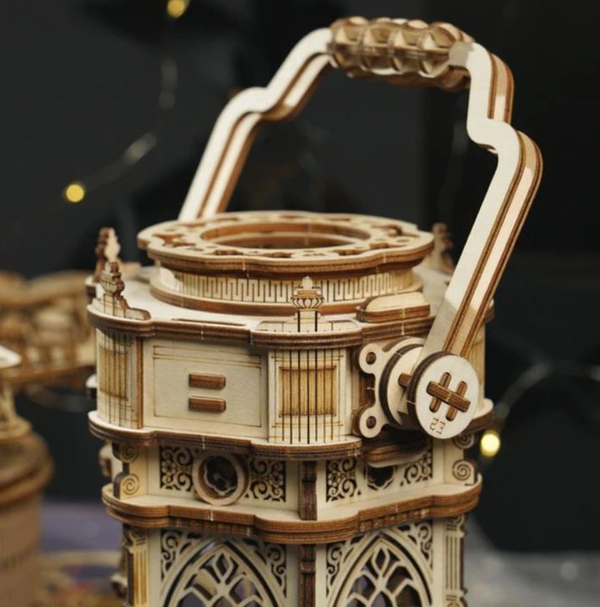 Lanterne victorienne – Puzzle musical en bois 3D