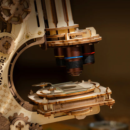 Puzzle 3D mécanique en bois représentant un microscope