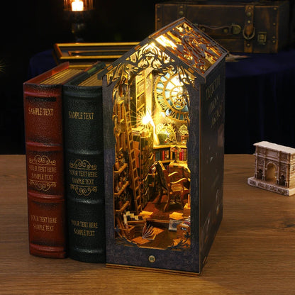 Coin livre à thème en bois – Agence de détective