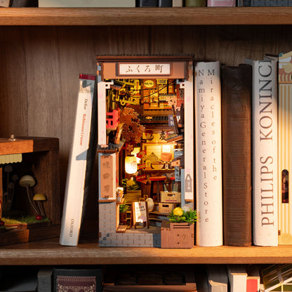 Allée  Sakura – Serre-Livre en Bois 3D