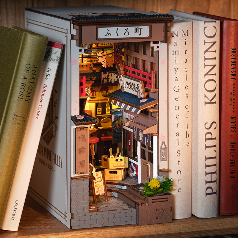 Allée  Sakura – Serre-Livre en Bois 3D