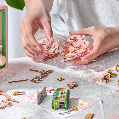 Voyage Rêvé Sakura – Boîte à musique en bois 3D à monter soi-même