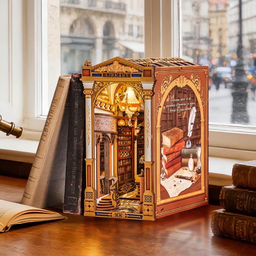 Bibliothèque des Merveilles – Serre-livre en bois 3D