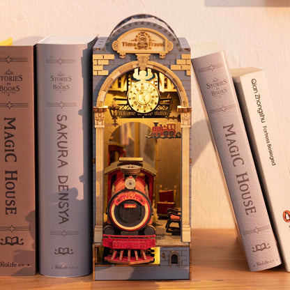 Bibliothèque des Merveilles – Serre-livre en bois 3D