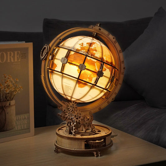 Globe Lumineux – Maquette en Bois 3D