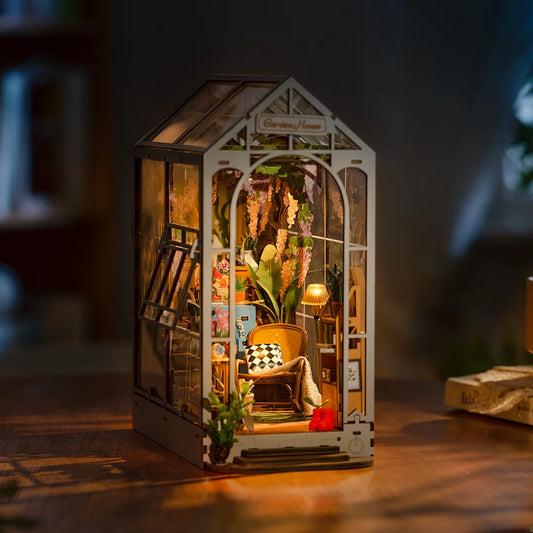 Jardin miniature – Serre livre en bois 3D