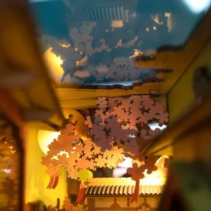 Sakura – Serre-livre en bois 3D