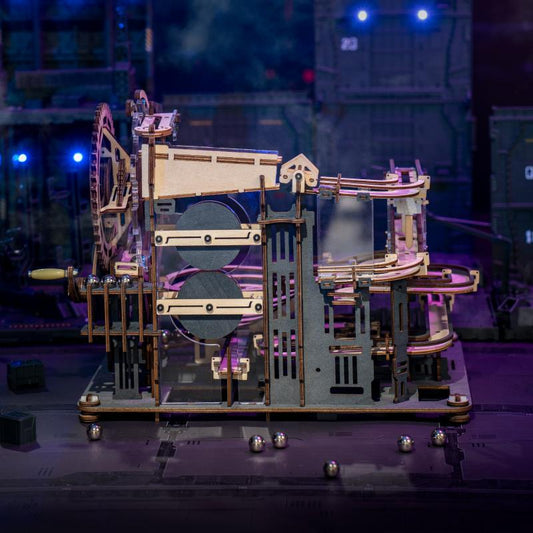 Circuit de billes : Ville Nocturne – Maquette en bois 3D